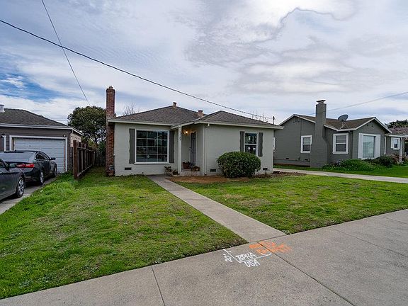 2nd image of 129 Clifford Ave