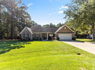 6 Butterfly Ln, Hattiesburg, MS 39402