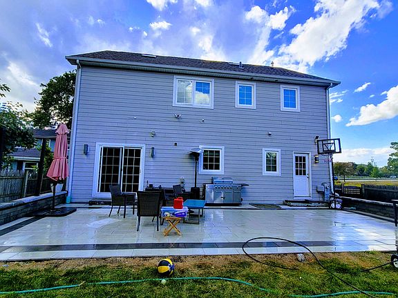 4th image of 413 N Warwick Ave