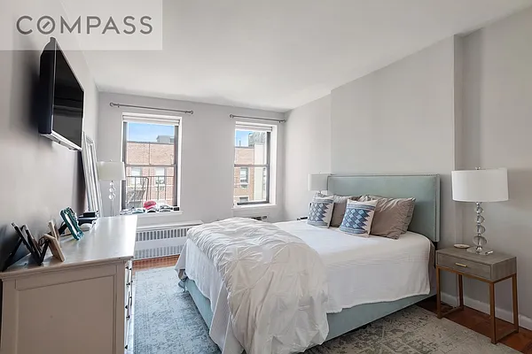 Rented by Compass | media 2