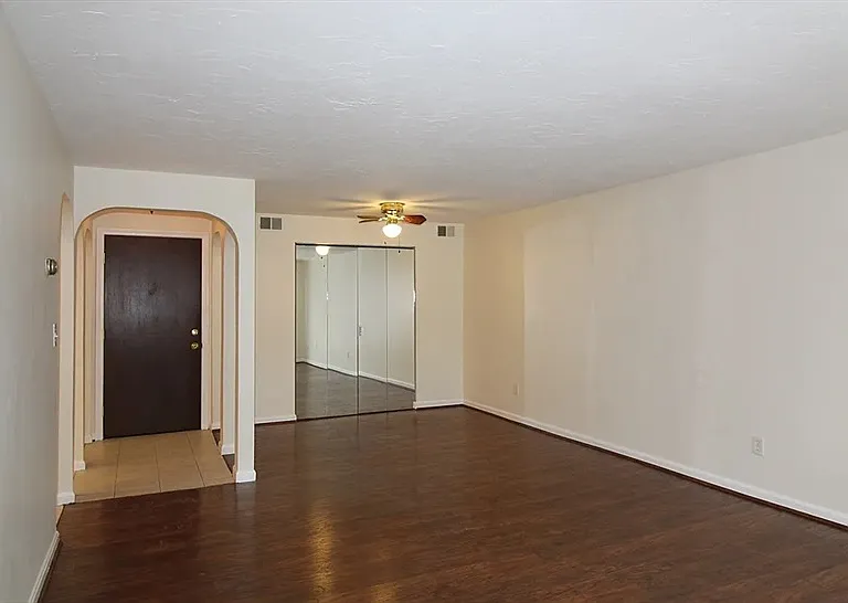 4 Kennedy Ln #47 — Photo 5