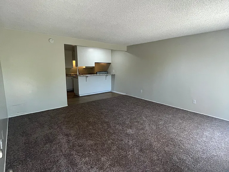 VILLA SANTA FE APARTMENTS — Photo 18