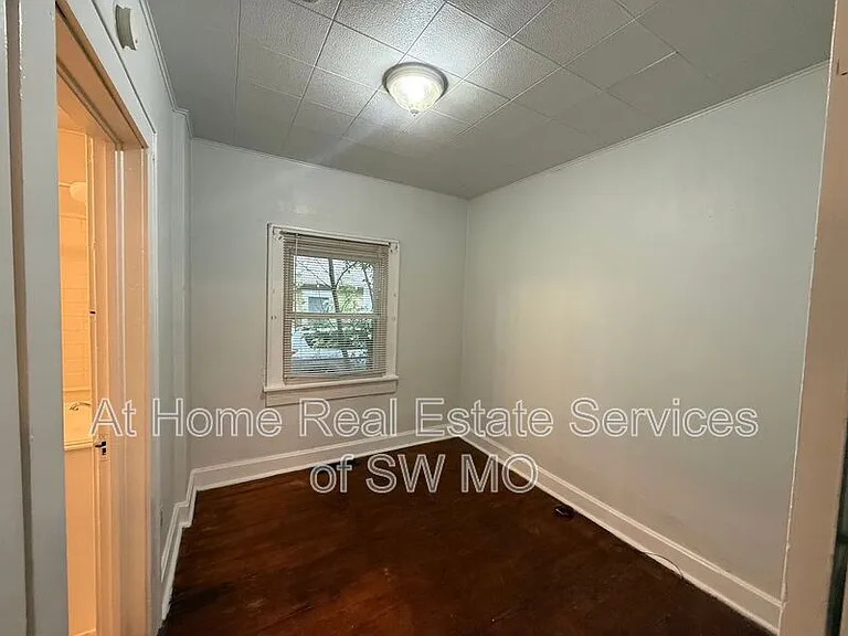 1169 S Kimbrough Ave — Photo 7