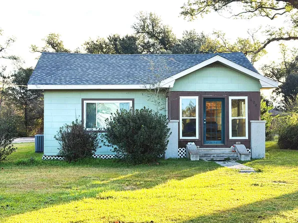 965 W Main St, Hackberry, LA 70645