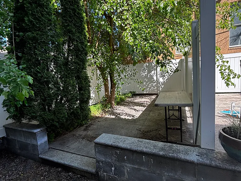 1668 George St #GROUND-FLOOR — Photo 17