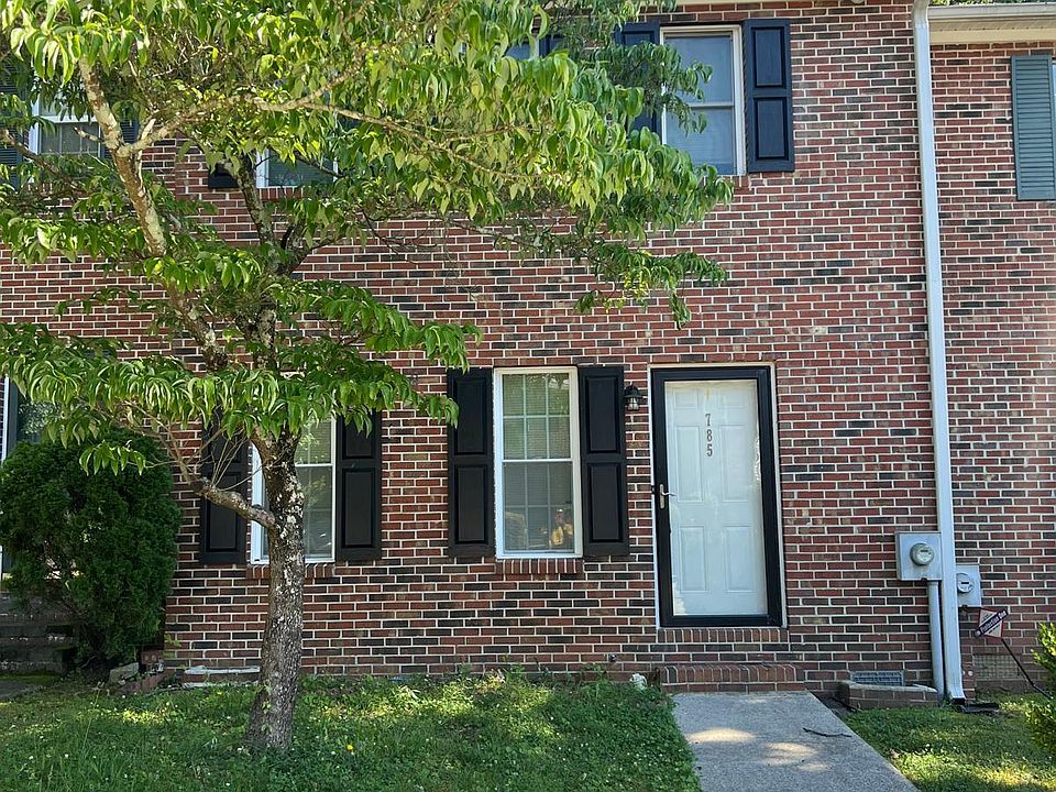 1st image of 785 Joseph Club Dr SW