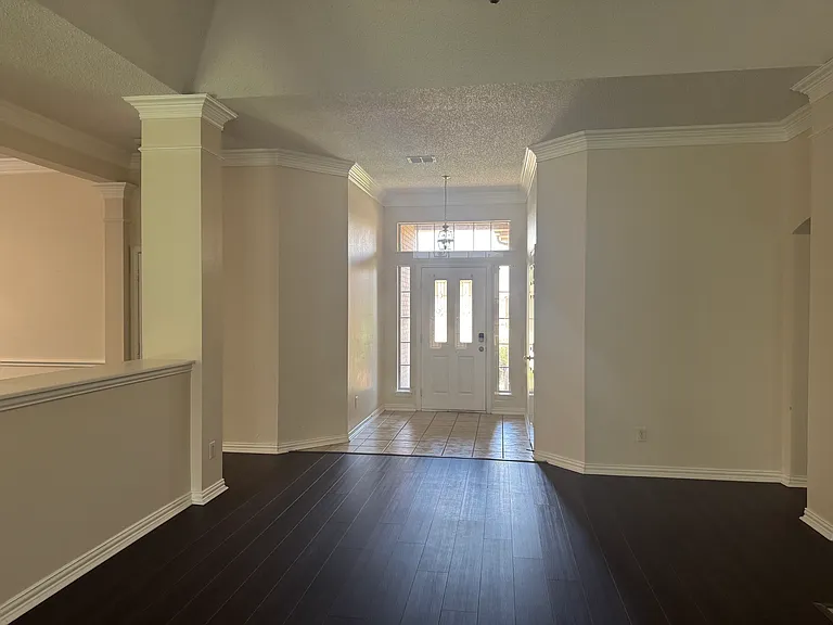 2306 Denham Dr — Photo 11