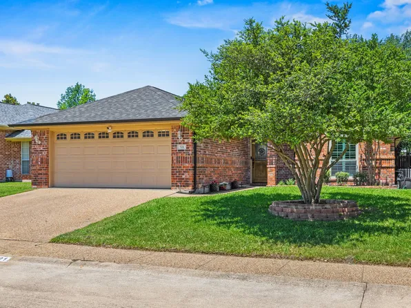 721 Dogwood Ln, Waxahachie, TX 75165