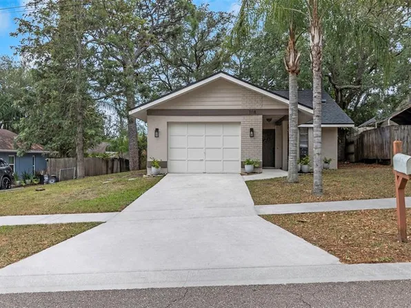 1118 E Lemon St, Tarpon Springs, FL 34689