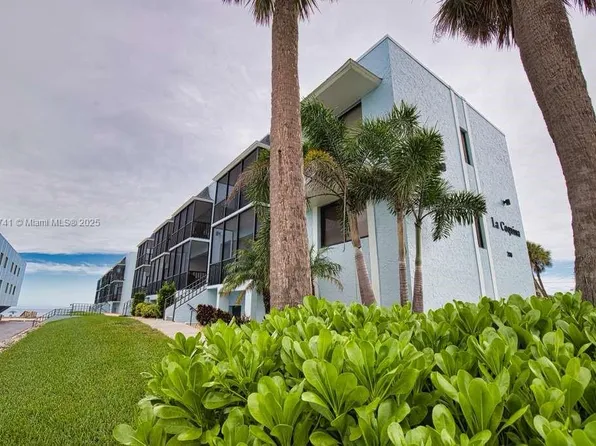 2810 N Beach Rd Unit D108, Englewood, FL 34223