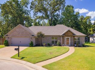 85 White Birch Dr, Jackson, TN 38305
