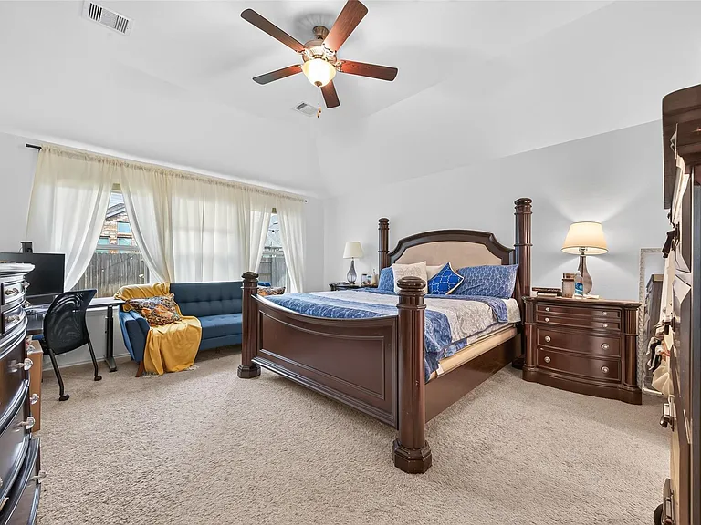 1330 Vinter Meadows Ln — Photo 35