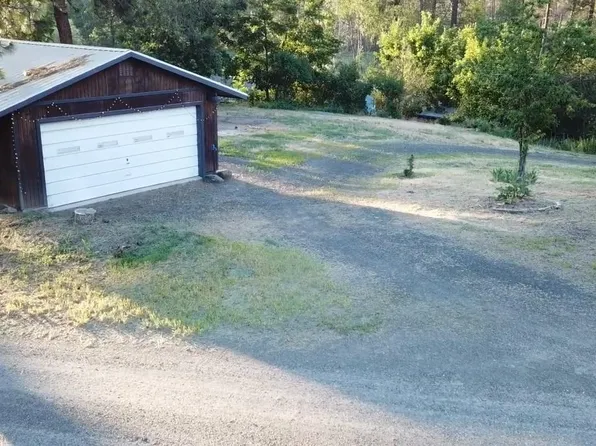 12510 S Clear Lake Rd, Medical Lake, WA 99022