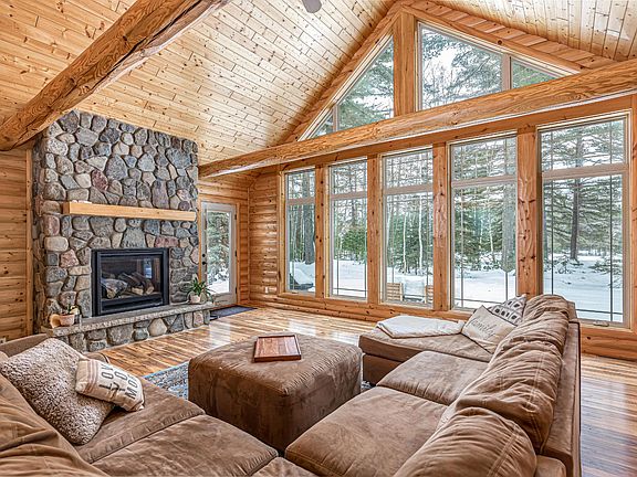 2nd image of 7364 Trailwood Dr