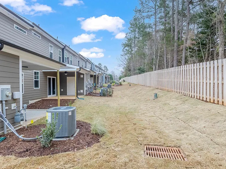 300 Conrad Ln #1 — Photo 32