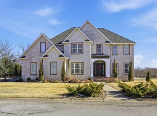 807 Copper Oaks Dr, Carl Junction, MO 64834