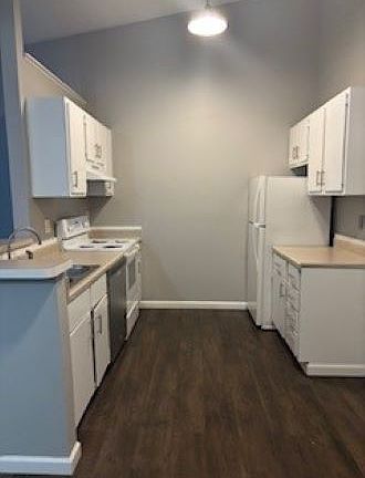 2nd image of 624 Pebble Place Dr APT C