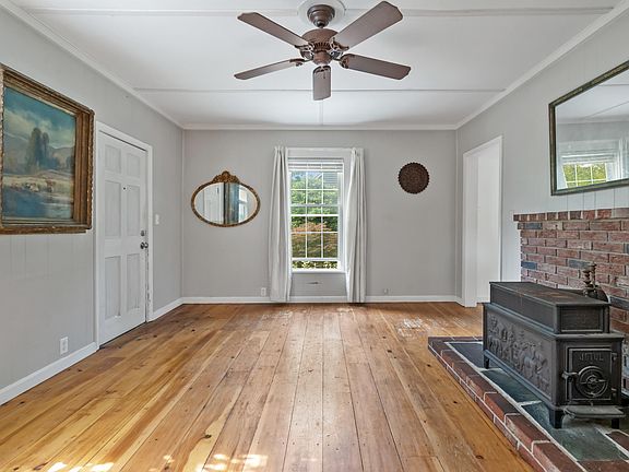 2nd image of 67 Belfort Street