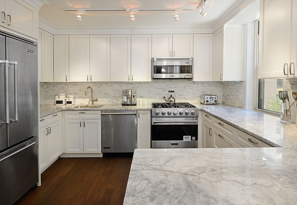 1st image of 575 Main St APT 1807