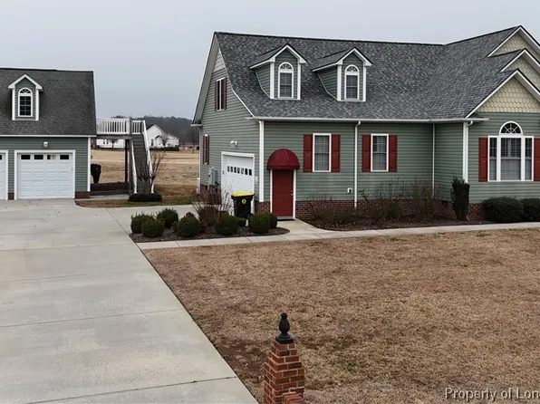 696 Challenge Club Dr, Clinton, NC 28328