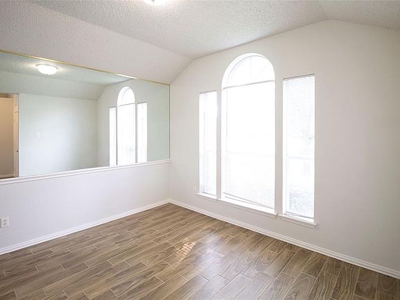 5th image of 8420 Cove Meadow Ln