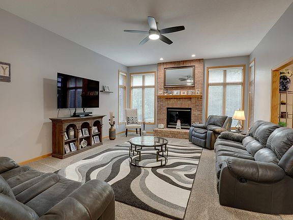 5th image of 4010 Catamaran Ct