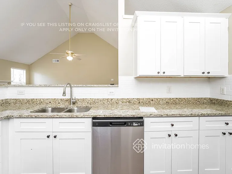 4623 Galleon Xing — Photo 7
