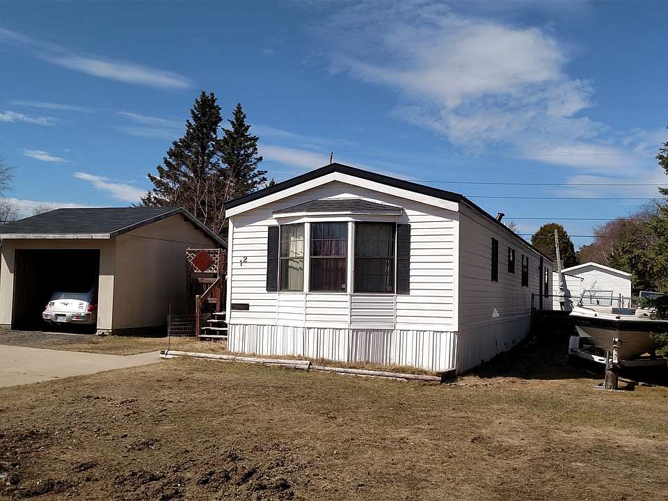 1st image of 12 E Jackpine St