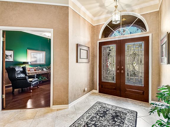 4th image of 12 Westelm Cir