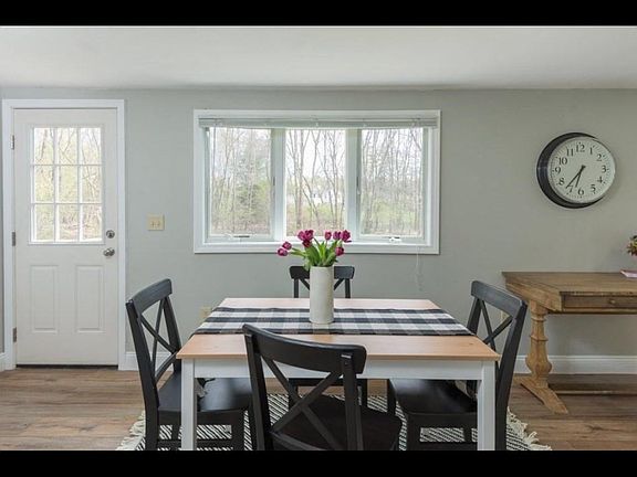 5th image of 738 Old Randolph St #2