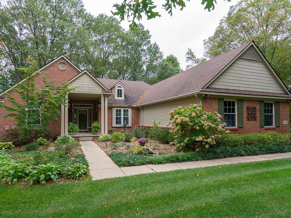 1st image of 13708 W Quail Hollow Ct