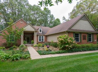 13708 W Quail Hollow Ct, Chelsea, MI 48118