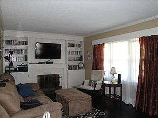 4th image of 1309 S 8th St