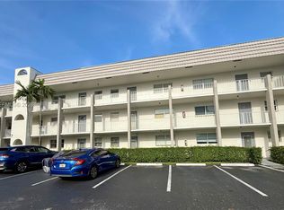 8590 Sunrise Lakes Blvd APT 309, Sunrise, FL 33322