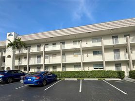 8590 Sunrise Lakes Blvd, Sunrise, FL