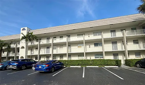 8590 Sunrise Lakes Blvd #309 Photo 1