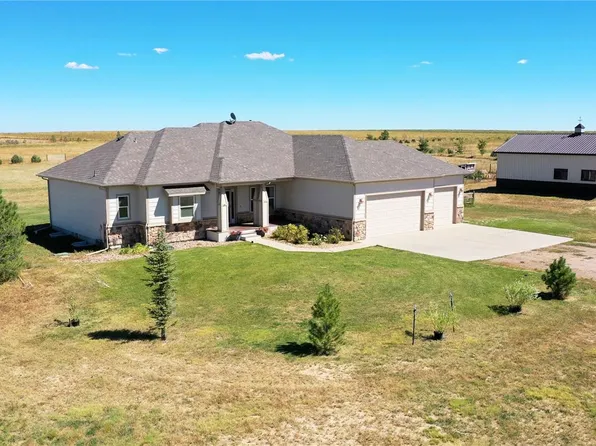 58645 E 40th Drive, Strasburg, CO 80136