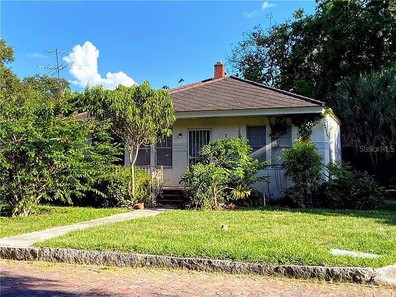 1st image of 507 E Adalee St