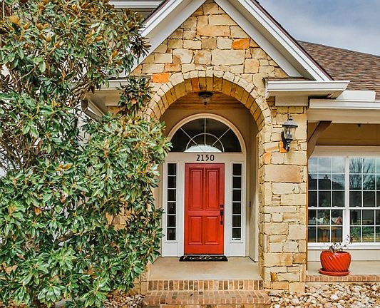2nd image of 2150 Hedgestone