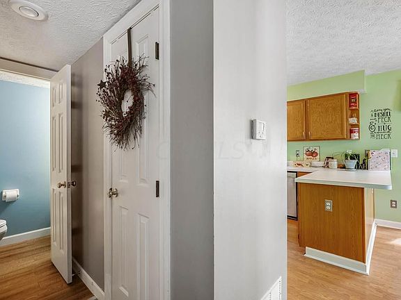 5th image of 8178 Olde Richmond Ln