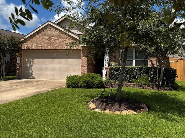 2213 Del Mar Dr, La Marque, TX 77568