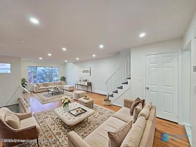 27 Corona Ave, Staten Island, NY, 10306