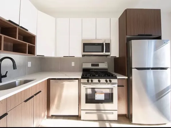 180 Fifth Avenue image 1 of 12