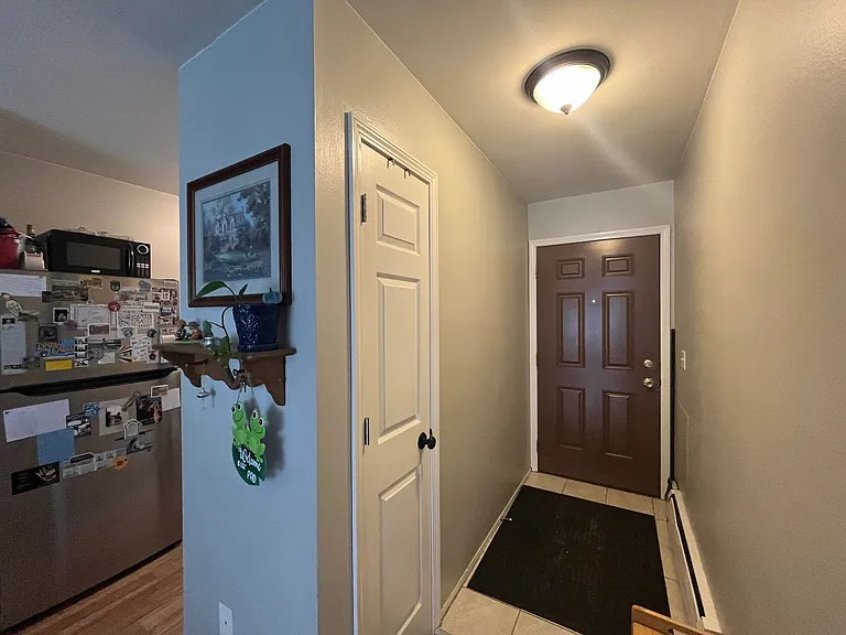 2705 N Oakland Ave — Photo 3