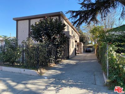 8308 Hooper Ave, Los Angeles, CA, 90001