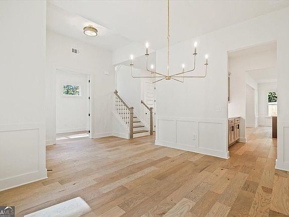 6th image of this home