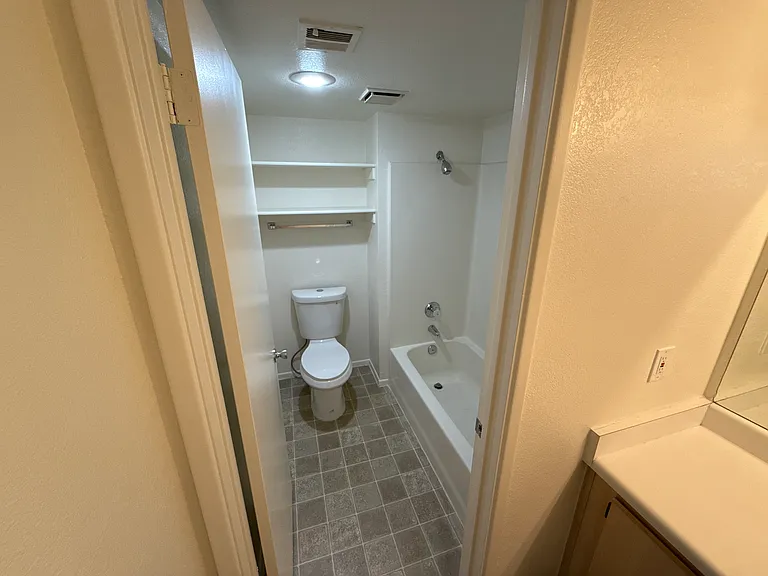 Forest Meadows Apartments — Photo 10