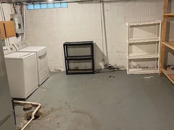 5th image of 3806 Urbandale Ave #3804