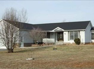 426 W McClellan Rd, Bowling Green, KY 42101