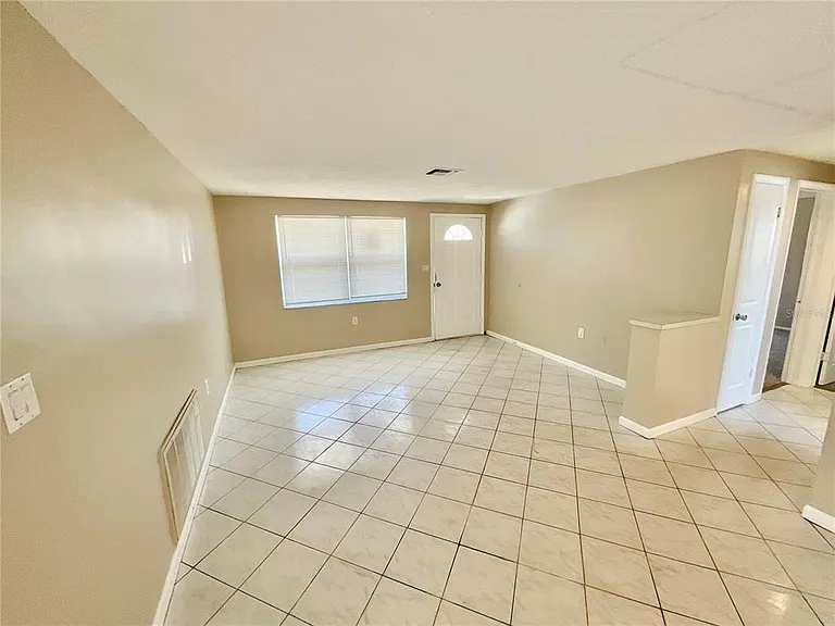 3054 Primrose Dr — Photo 18